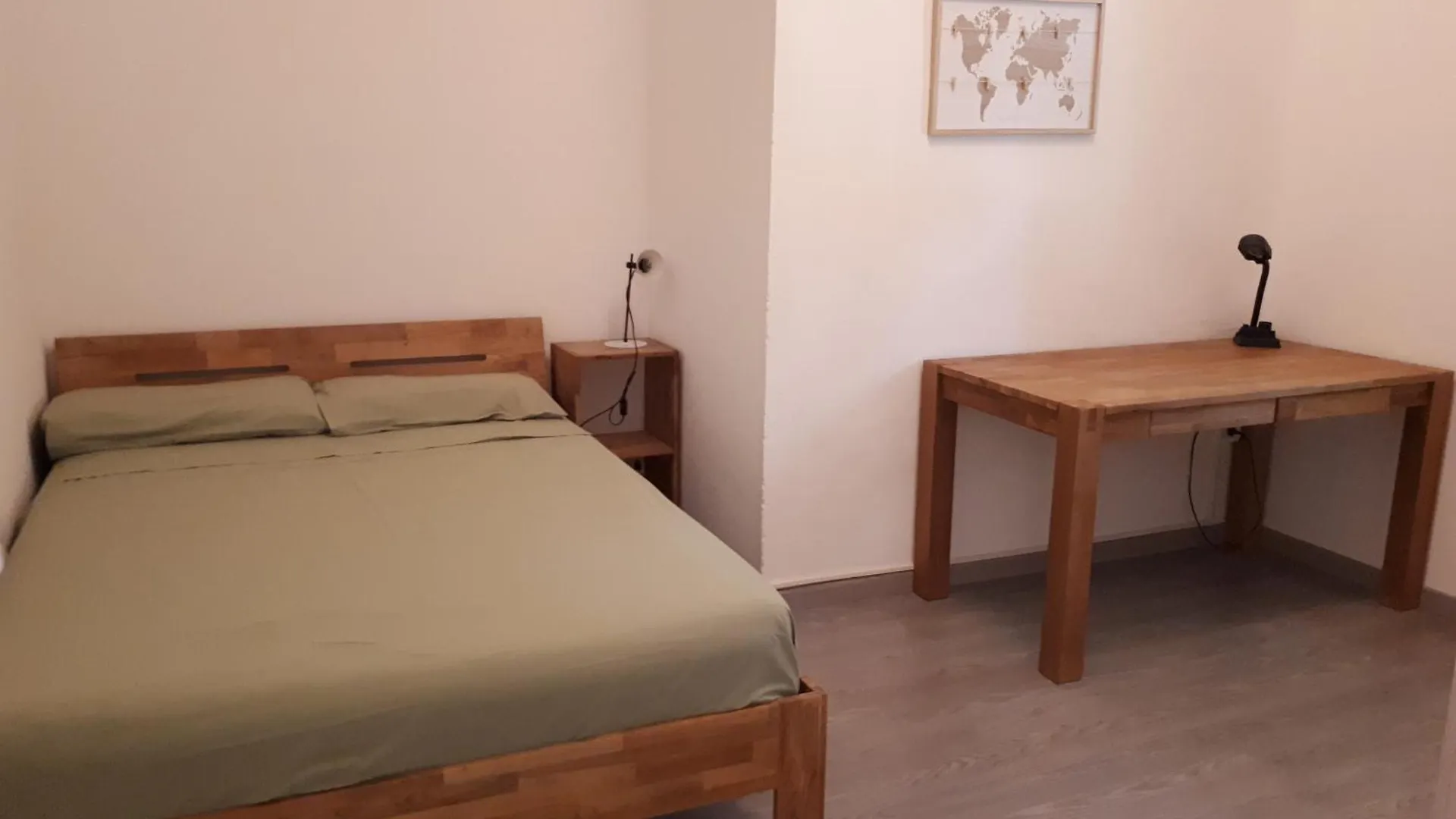 Casa Nuova E Spaziosa In Centro Medicina  Italië